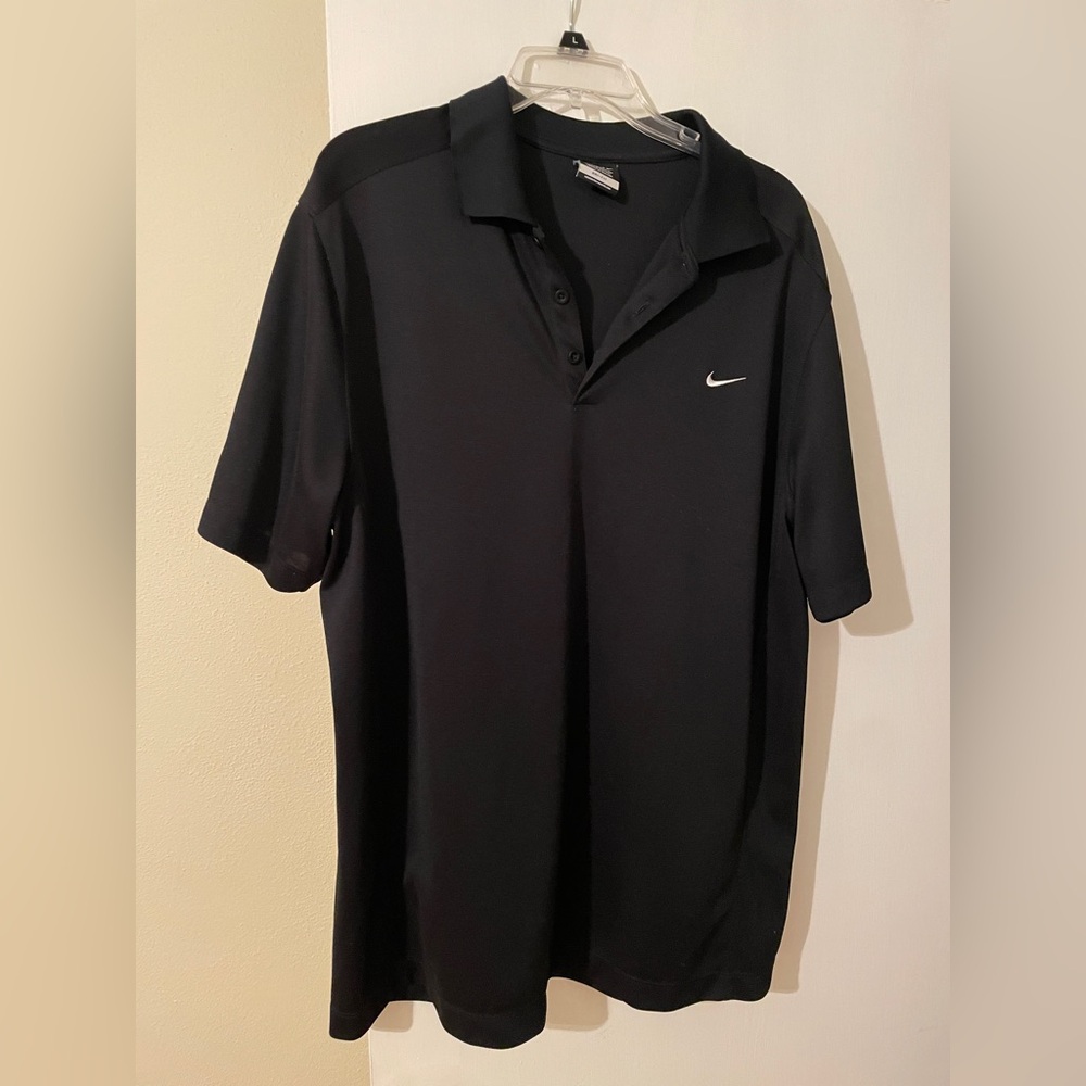 Nike Men's Polo Shirt in Black